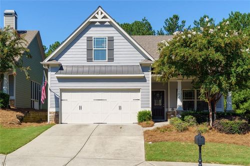 68 Hawthorne Ridge Cir, Dallas, GA, 30132-2054 | Card Image