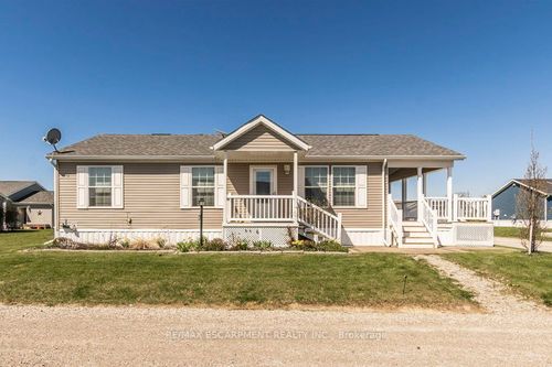 3 Copper Beech Dr, Nanticoke, ON, N0A1L0 | Card Image