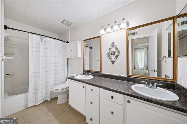 UNIT-7 - 5141 Roswell Rd, Condo with 2 bedrooms, 1 bathrooms and 1 parking in Sandy Springs GA | Image 16