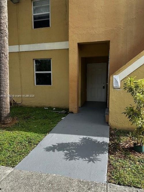 apt-254-1428 Se 4th Ave, Deerfield Beach, FL, 33441-6911 | Card Image