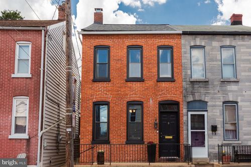 150 S 8th St, COLUMBIA, PA, 17512-1504 | Card Image