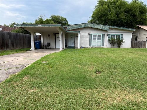 105 Commerce Street, Refugio, TX, 78377 | Card Image