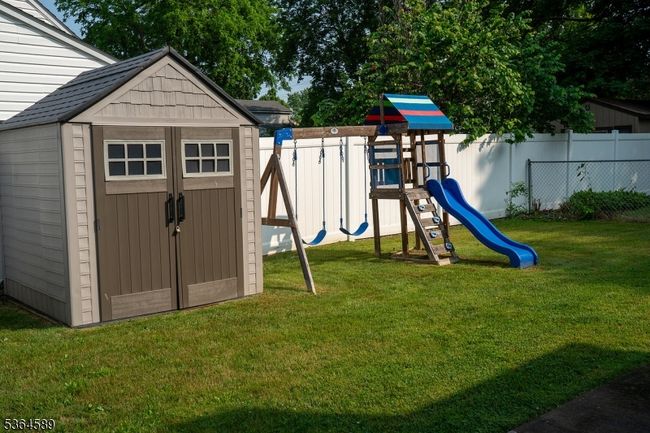 1457 George St, House other with 4 bedrooms, 1 bathrooms and null parking in Plainfield NJ | Image 7