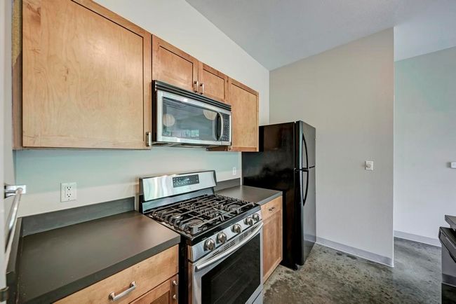APT-3046 - 2401 E 6 Th St, Condo with 0 bedrooms, 1 bathrooms and 1 parking in Austin TX | Image 14