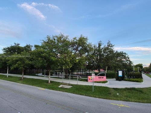 2-801 Ne 5th St, Hallandale Beach, FL, 33009-3532 | Card Image