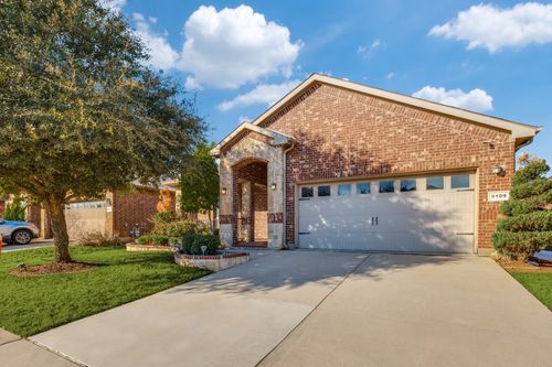 5109 Glen Meadow Dr, Arlington, TX, 76001-1111 | Card Image