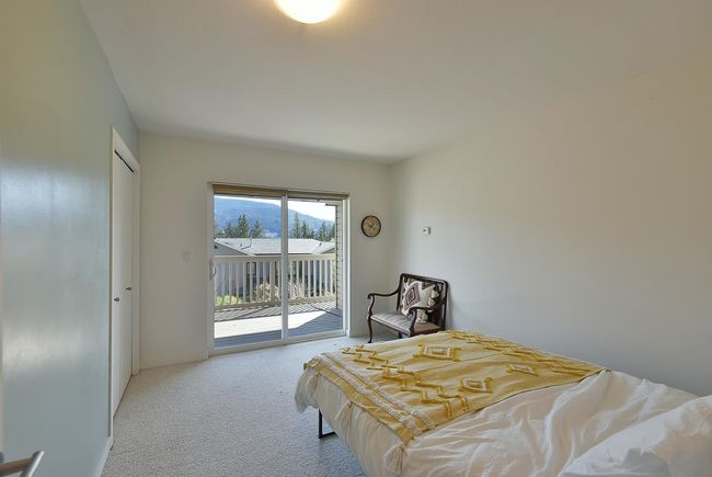6274 Fairway Avenue, House other with 6 bedrooms, 3 bathrooms and null parking in Sechelt BC | Image 24