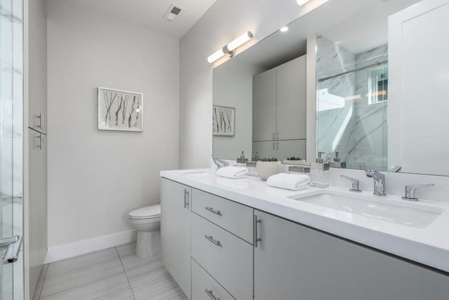 21 Highland Ave, House other with 4 bedrooms, 5 bathrooms and 1 parking in San Carlos CA | Image 15