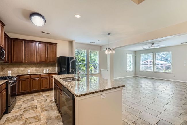 409 S Frontier Ln, House other with 4 bedrooms, 3 bathrooms and 4 parking in Cedar Park TX | Image 11