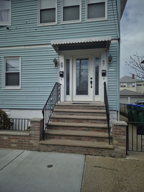 1-89 2nd St, Medford, MA, 02155-5006 | Card Image