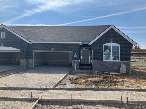 61627 Empire Rd, South Lyon, MI, 48178 | Card Image
