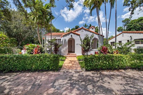 820 Lorca St, Coral Gables, FL, 33134-2513 | Card Image