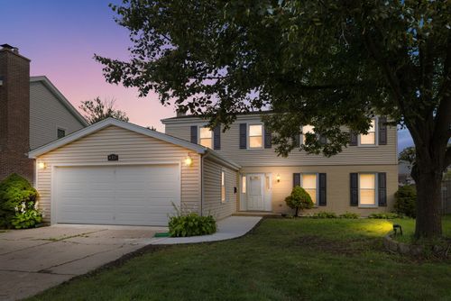 421 Collen Dr, Lombard, IL, 60148-4414 | Card Image