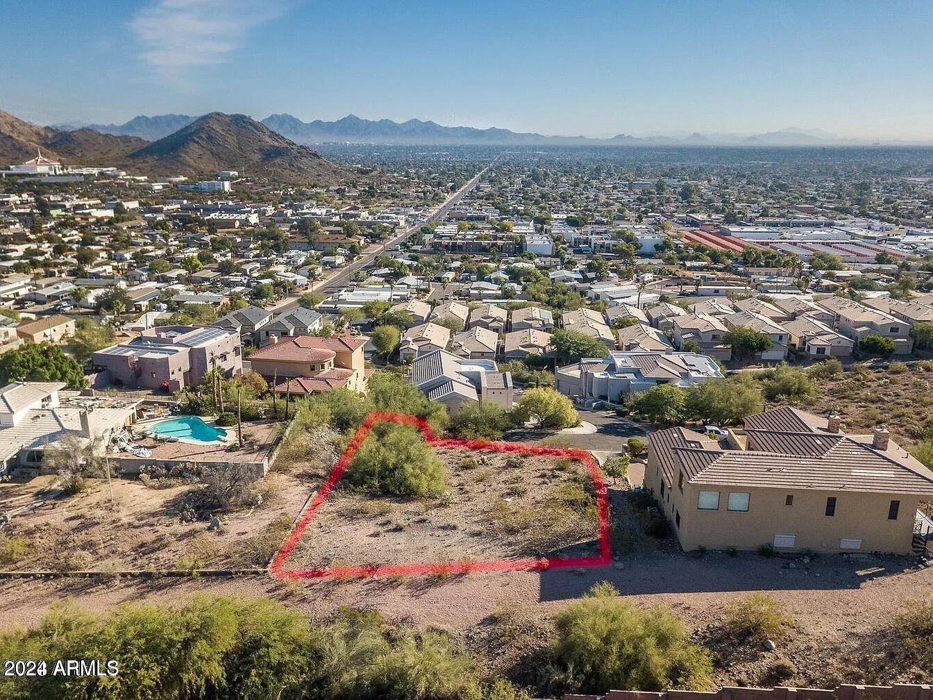 Land in Phoenix 3