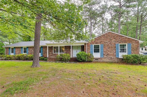 11401 Driscoll Rd, Chester, VA, 23831-1808 | Card Image
