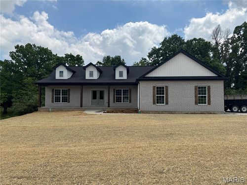 335 Shumard Oak Dr, Troy, MO, 63379-4254 | Card Image