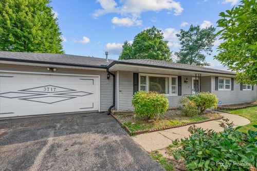 3717 Grandmore Ave, Gurnee, IL, 60031-2325 | Card Image