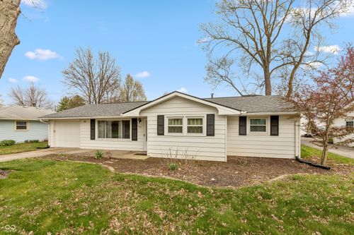 4419 Charles Dr, Brownsburg, IN, 46112-8528 | Card Image