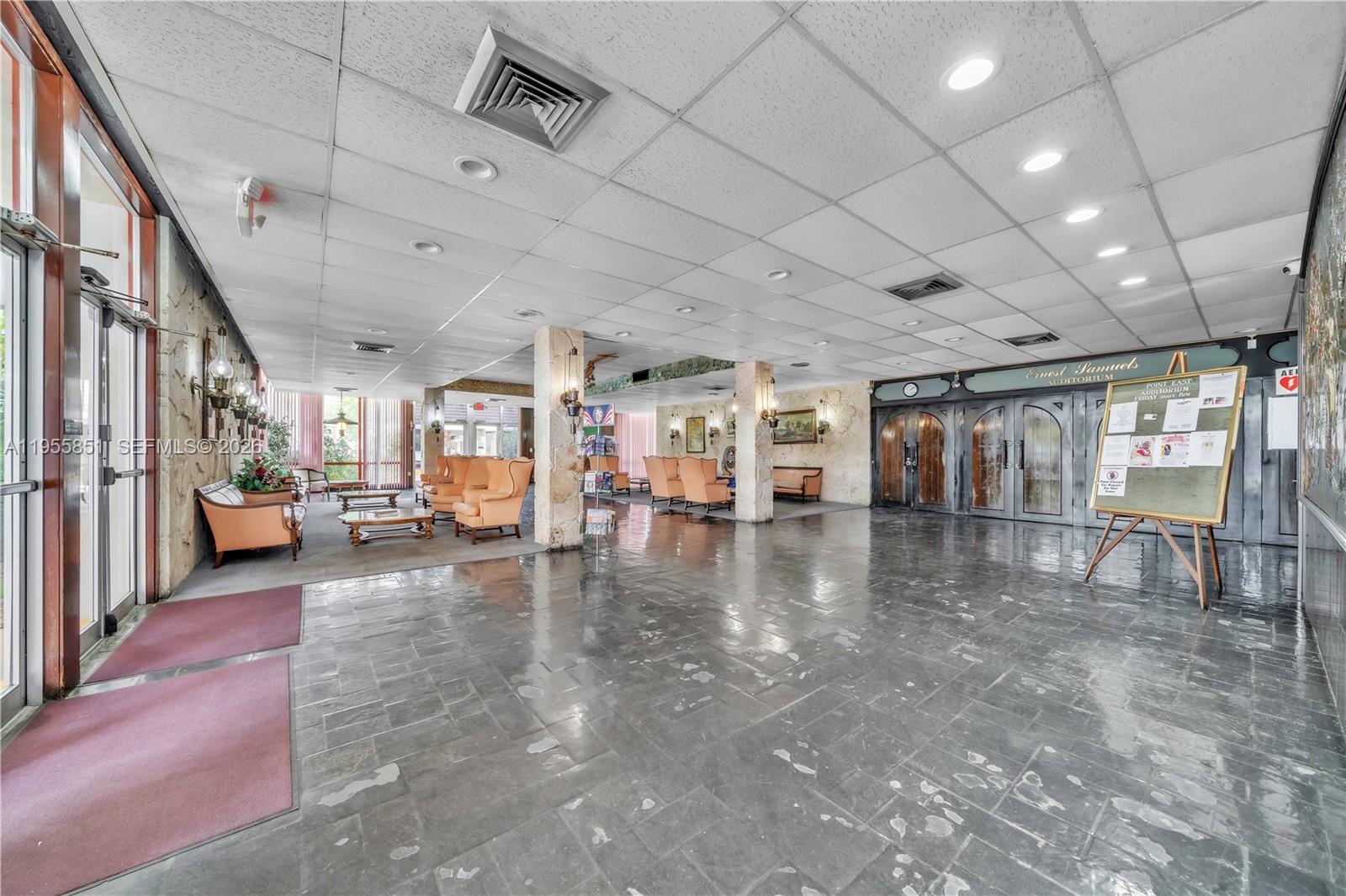 Residential Lease in Aventura 5