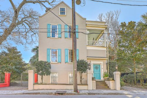 11 George St, Charleston, SC, 29401-1669 | Card Image
