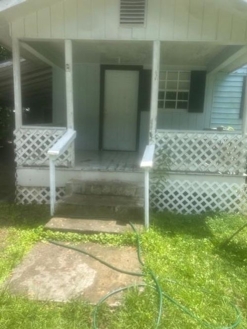 107 5th Ave, Chickasaw, AL, 36611-1812 | Card Image