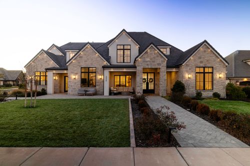 2898 S Carriage Cir, Washington, UT, 84780-4901 | Card Image