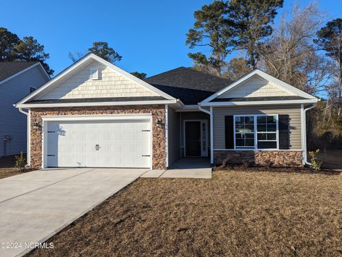 716 Greenwich Pl, Richlands, NC, 28574-1147 | Card Image