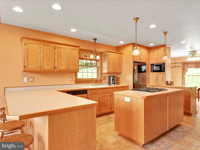 52 Church Ln, House other with 3 bedrooms, 2 bathrooms and null parking in JONESTOWN PA | Image 8