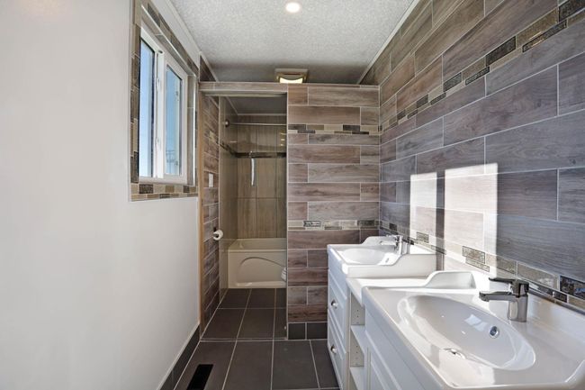 417 Railway Ave, House other with 3 bedrooms, 2 bathrooms and 4 parking in Scandia AB | Image 24
