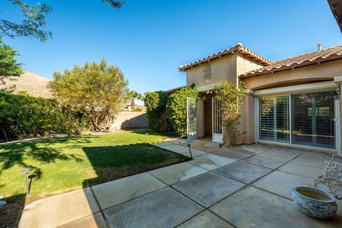 992 Mira Grande, Palm Springs, CA, 92262 | Card Image
