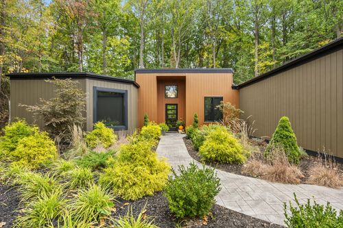 3465 Palmer Dr, Saugatuck, MI, 49453-9461 | Card Image