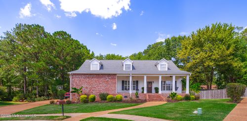 245 Cannon Ridge Dr, Brandon, MS, 39042-2816 | Card Image