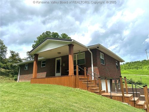 7974 Ravenswood Rd, Ravenswood, WV, 26164-5916 | Card Image