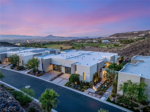 676 Scenic Cliff Dr, Henderson, NV, 89012-7316 | Card Image