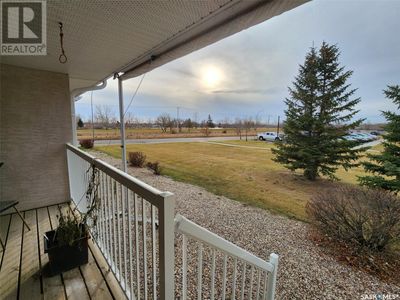 3 - 212 Mulberry Lane, Townhouse with 3 bedrooms, 3 bathrooms and null parking in Moose Jaw SK | Image 2