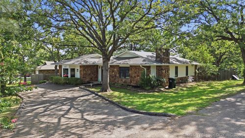 142 N Salt Creek Drive, Mannford, OK, 74044 | Card Image