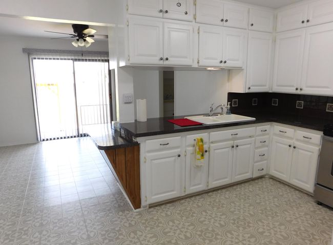 Kitchen view | Image 4