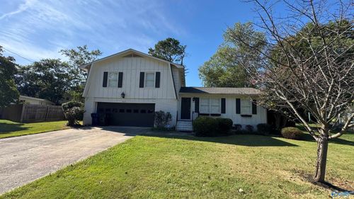 923 Miller Blvd, Madison, AL, 35758-1376 | Card Image