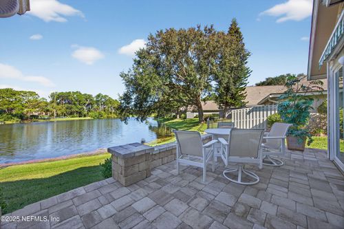 27 Carriage Ln, Ponte Vedra Beach, FL, 32082-3300 | Card Image