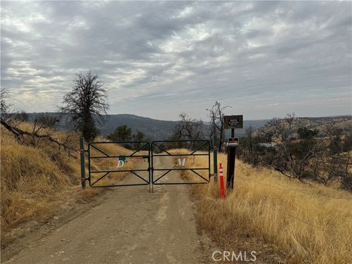 38914 Road 810, Raymond, CA, 93653-9505 | Card Image