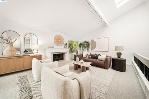 80 Leeds Ct E, Danville, CA, 94526-4351 | Card Image