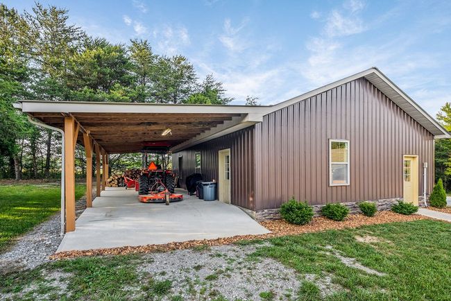 3121 Coon Hunter Lodge Rd, House other with 3 bedrooms, 2 bathrooms and 6 parking in Jamestown TN | Image 39