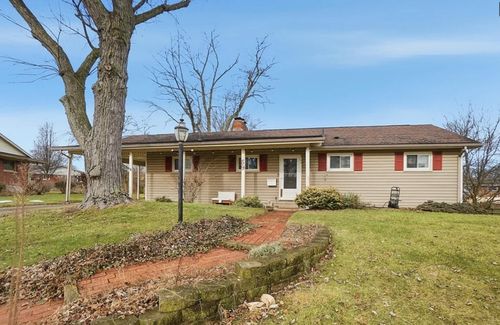 59 Amokee Pl, Tipp City, OH, 45371-1301 | Card Image