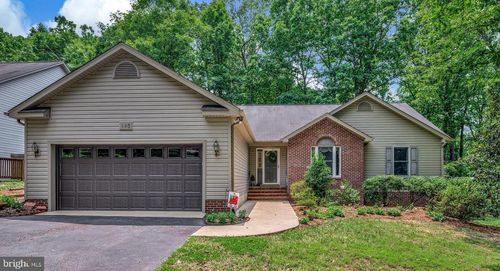 140 Jefferson Ave, LOCUST GROVE, VA, 22508-5210 | Card Image