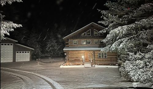 40 E Seahawks Way, Belfair, WA, 98528-7508 | Card Image