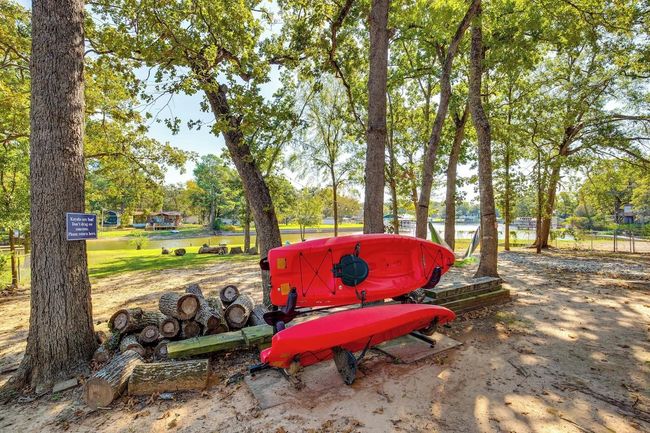 7110 Apache Cir, House other with 2 bedrooms, 1 bathrooms and null parking in Mabank TX | Image 29