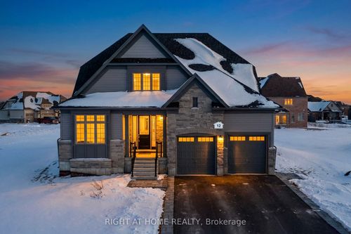 12 Larissa Park Dr, Carrying Place, ON, K0K1L0 | Card Image