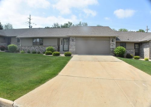 1925 W Mesa Dr, Freeport, IL, 61032-7206 | Card Image