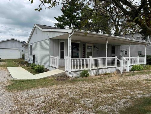 630 N Main St, Geneva, IN, 46740-9099 | Card Image