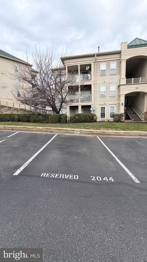 204-1061 Gardenview Loop, WOODBRIDGE, VA, 22191-1976 | Card Image